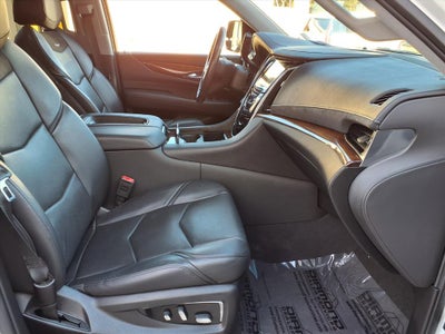2019 Cadillac Escalade Luxury