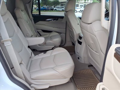 2018 Cadillac Escalade Luxury