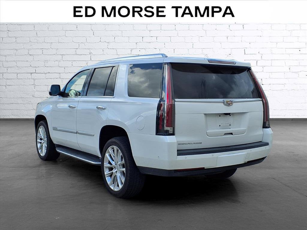 2018 Cadillac Escalade Luxury