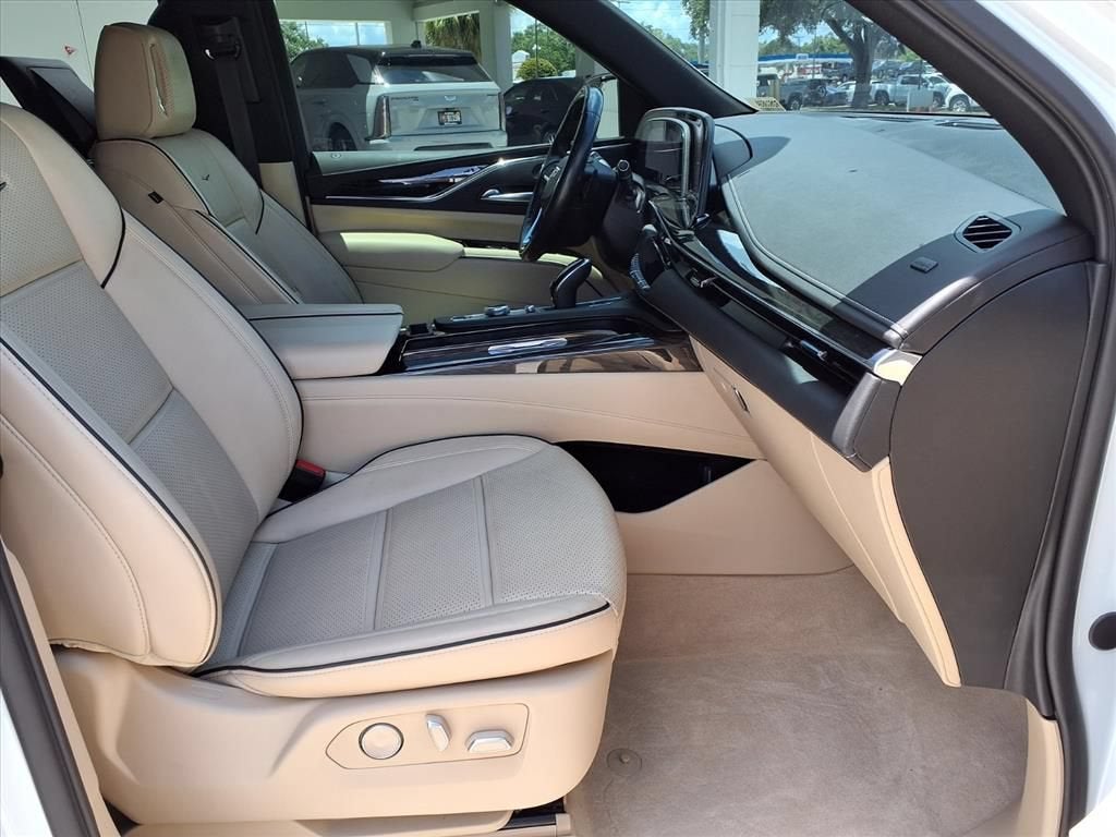 2024 Cadillac Escalade Premium Luxury