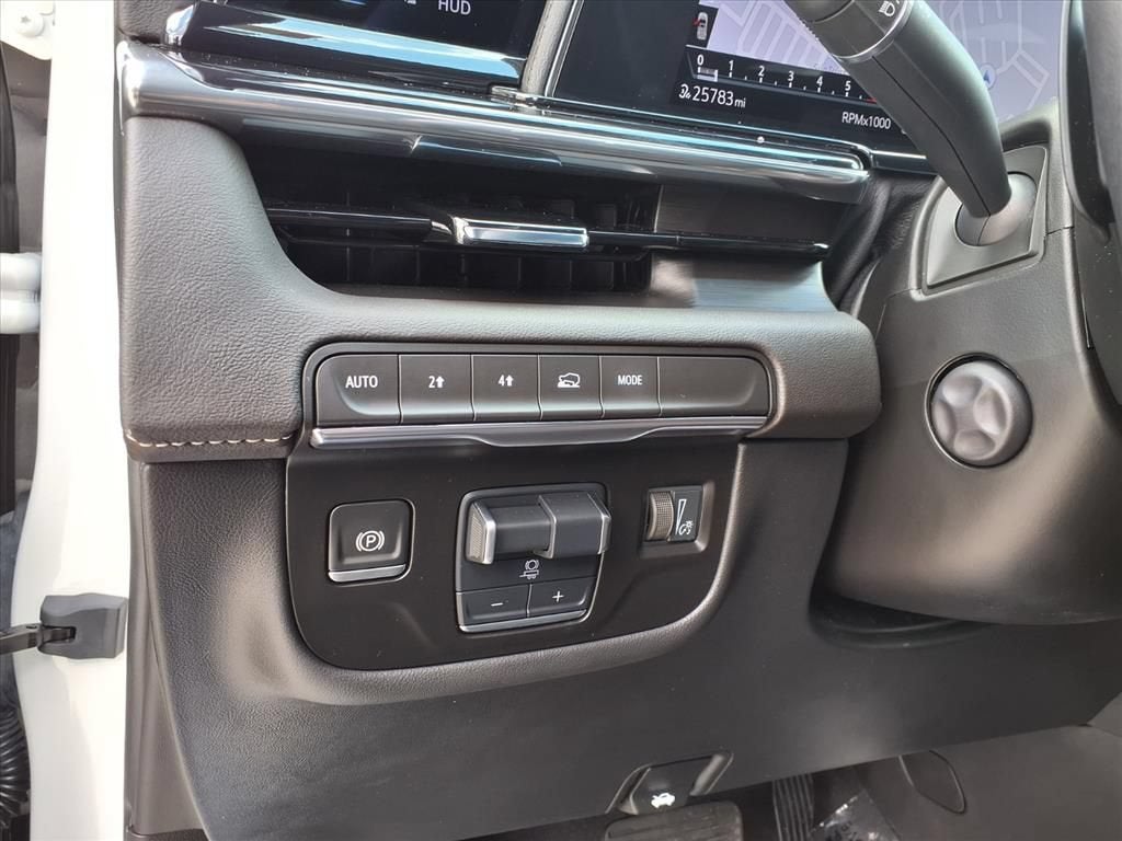 2024 Cadillac Escalade Sport