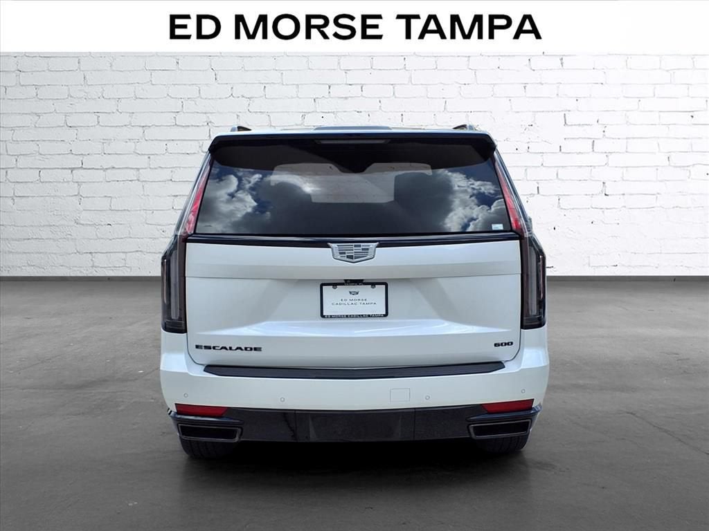 2024 Cadillac Escalade Sport
