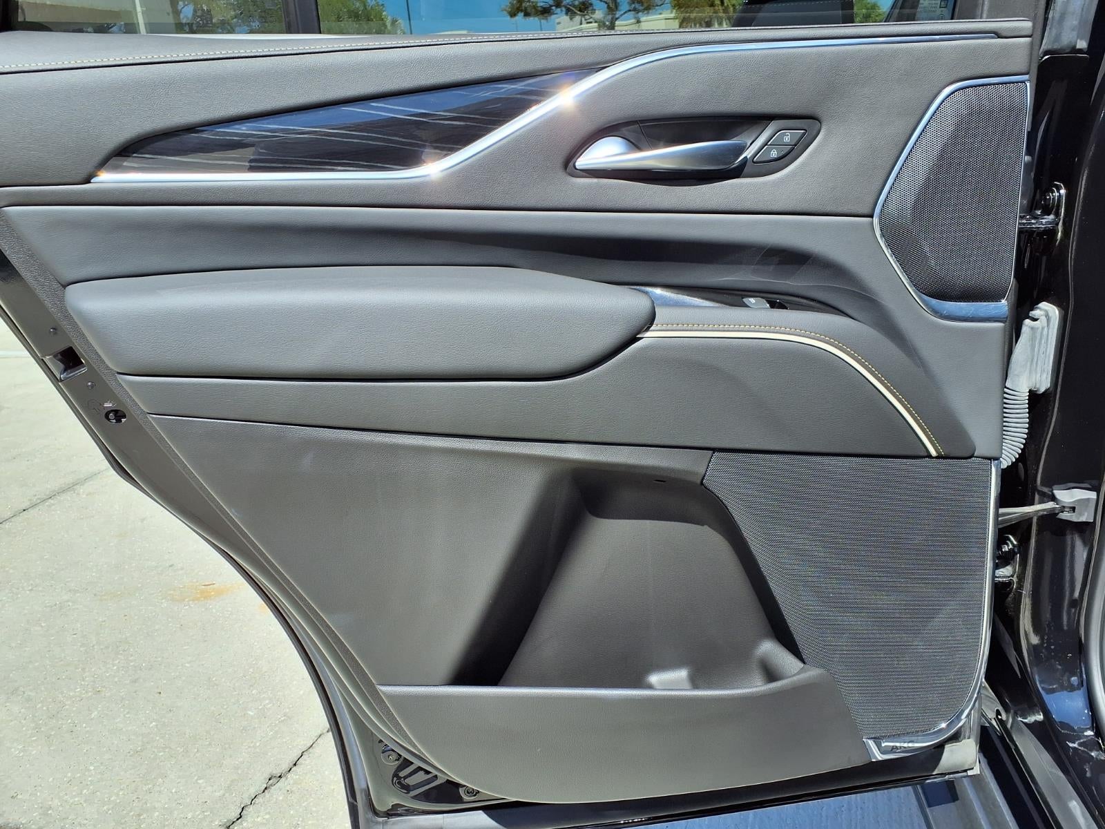 2024 Cadillac Escalade Sport