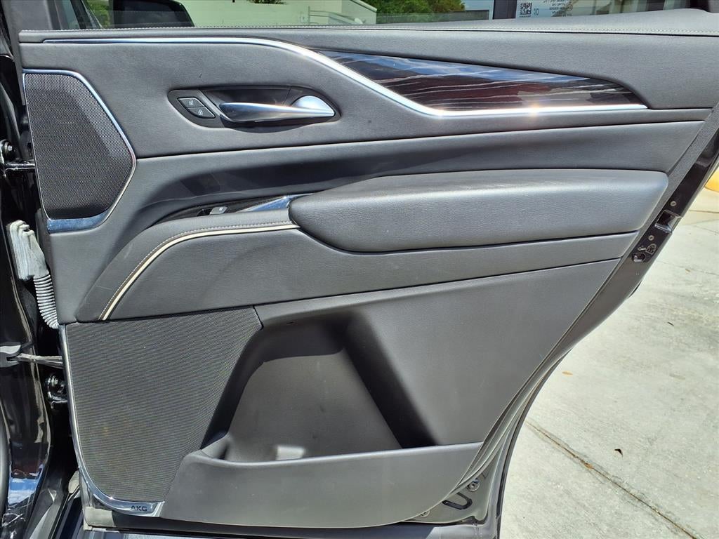 2022 Cadillac Escalade Sport