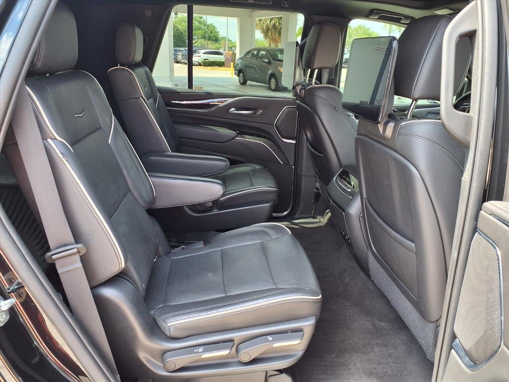 2022 Cadillac Escalade Sport