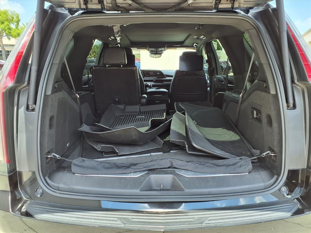 2022 Cadillac Escalade Sport