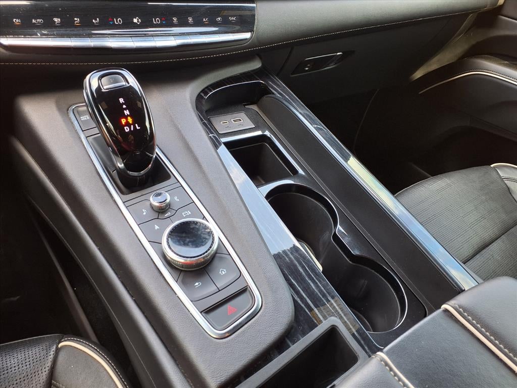 2022 Cadillac Escalade Sport