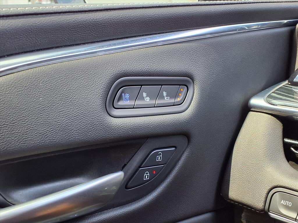 2022 Cadillac Escalade Sport