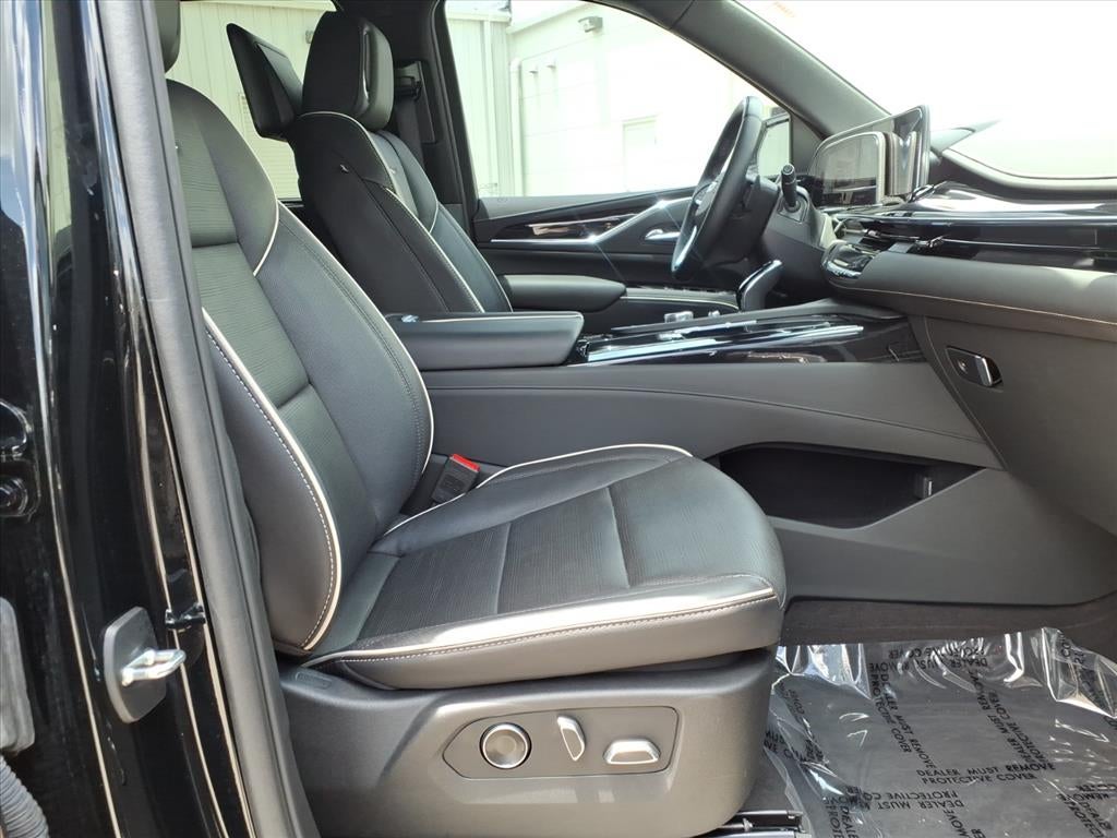 2024 Cadillac Escalade Sport