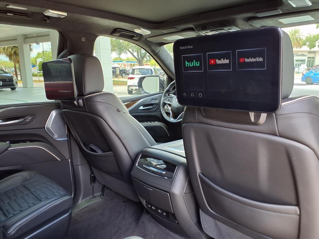 2023 Cadillac Escalade Sport Platinum