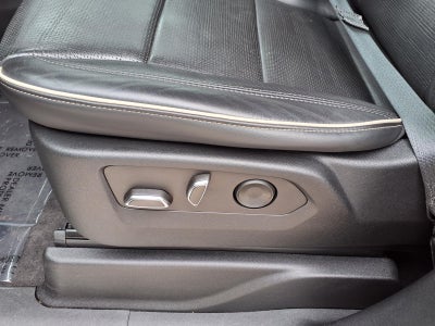 2022 Cadillac Escalade ESV Premium Luxury