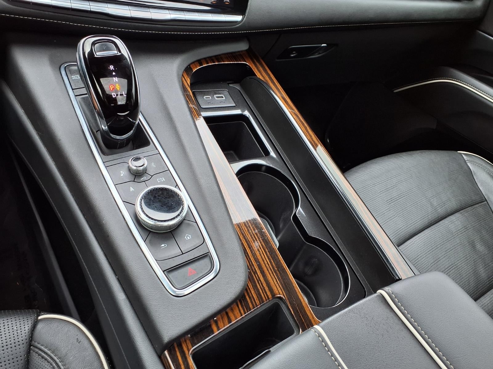 2022 Cadillac Escalade ESV Premium Luxury