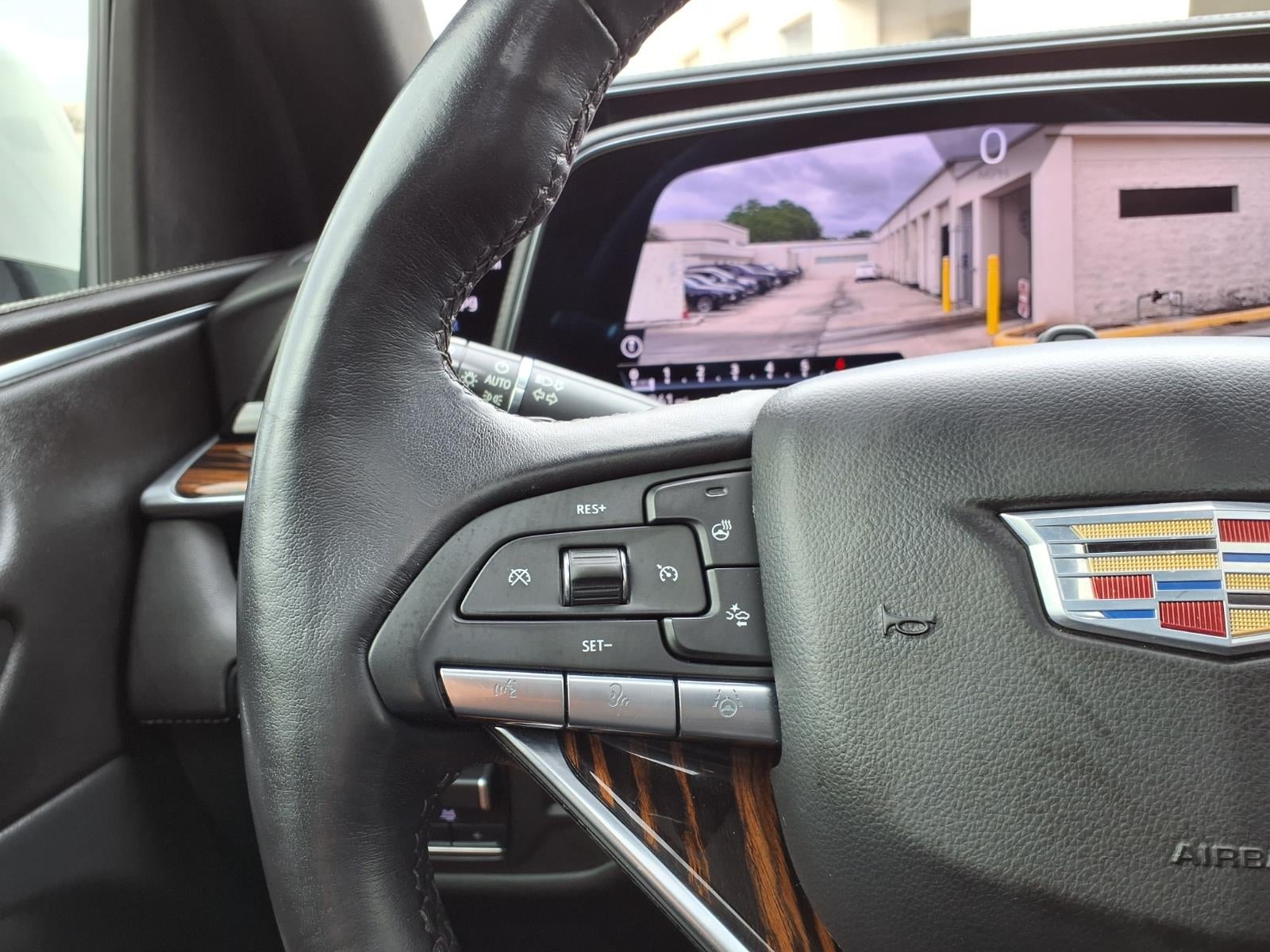 2022 Cadillac Escalade ESV Premium Luxury