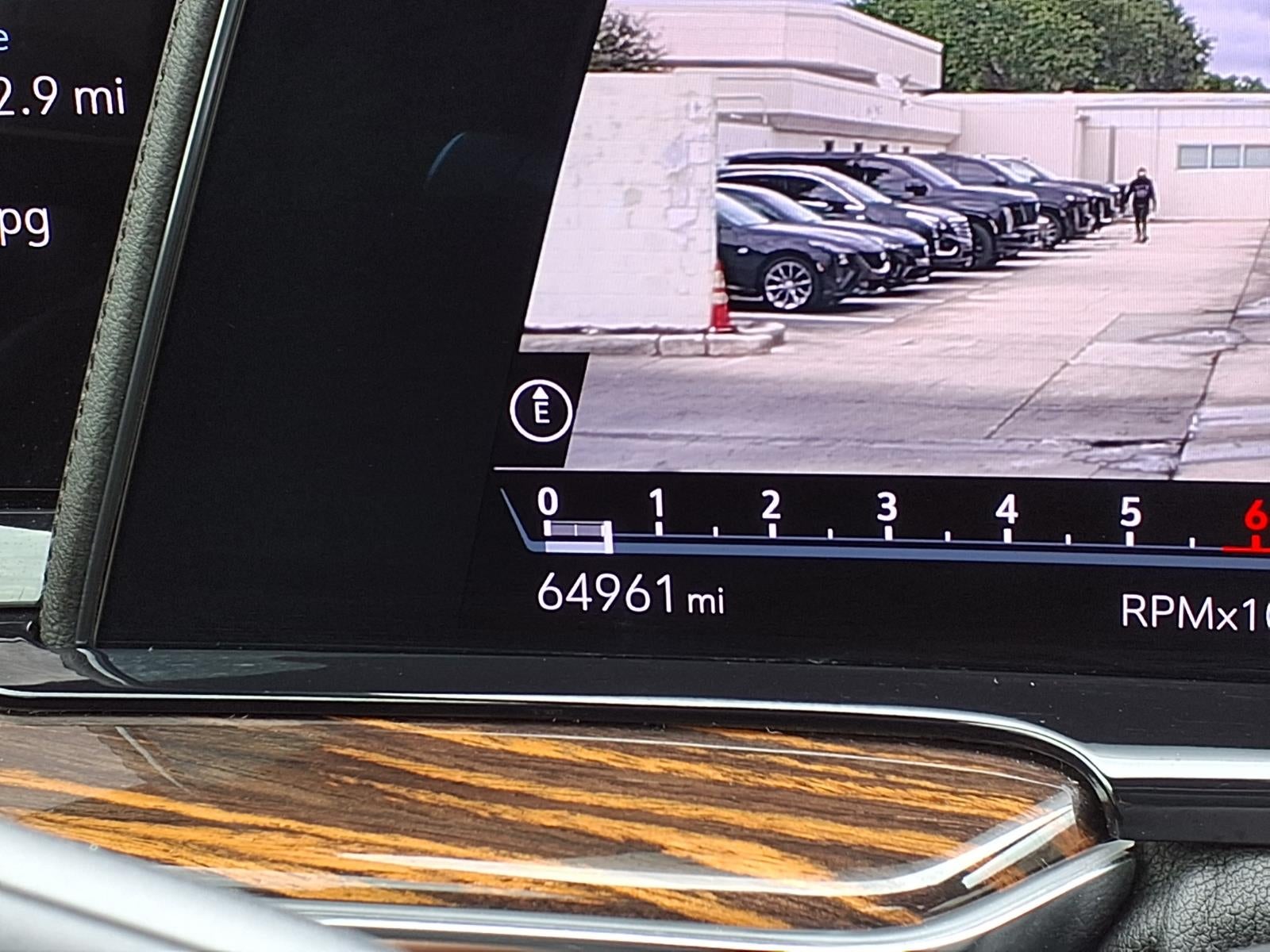 2022 Cadillac Escalade ESV Premium Luxury