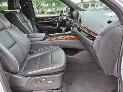 2022 Cadillac Escalade ESV Premium Luxury