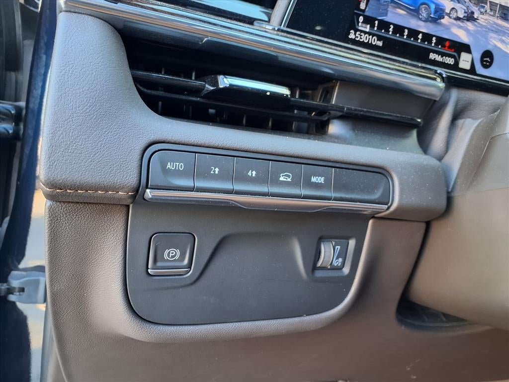 2023 Cadillac Escalade ESV Premium Luxury