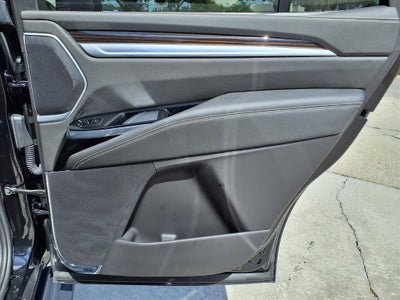 2025 Cadillac Escalade Luxury