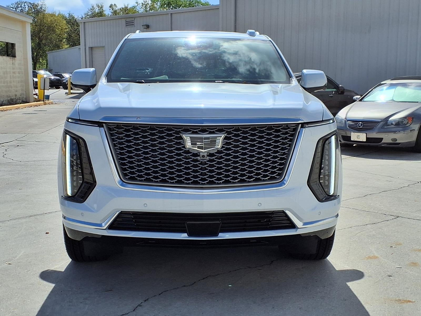 2026 Cadillac Escalade Luxury