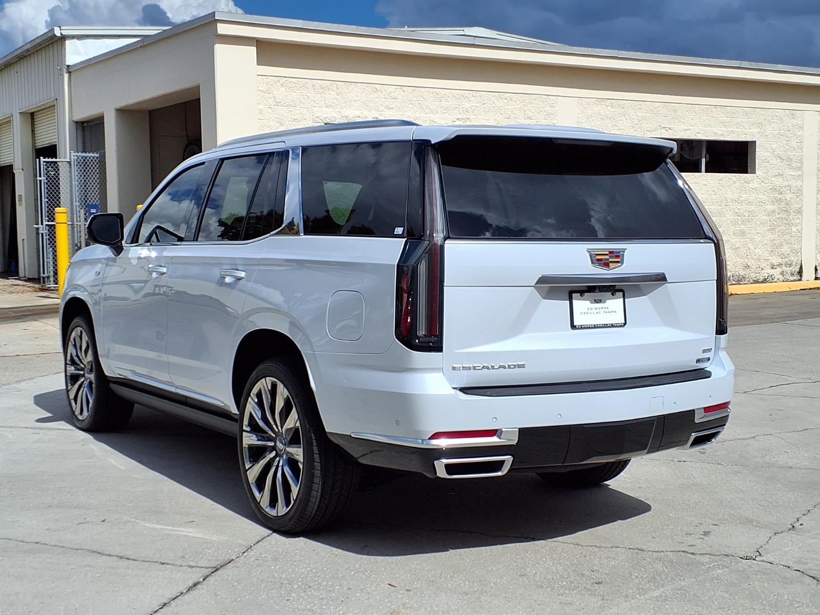 2026 Cadillac Escalade Luxury