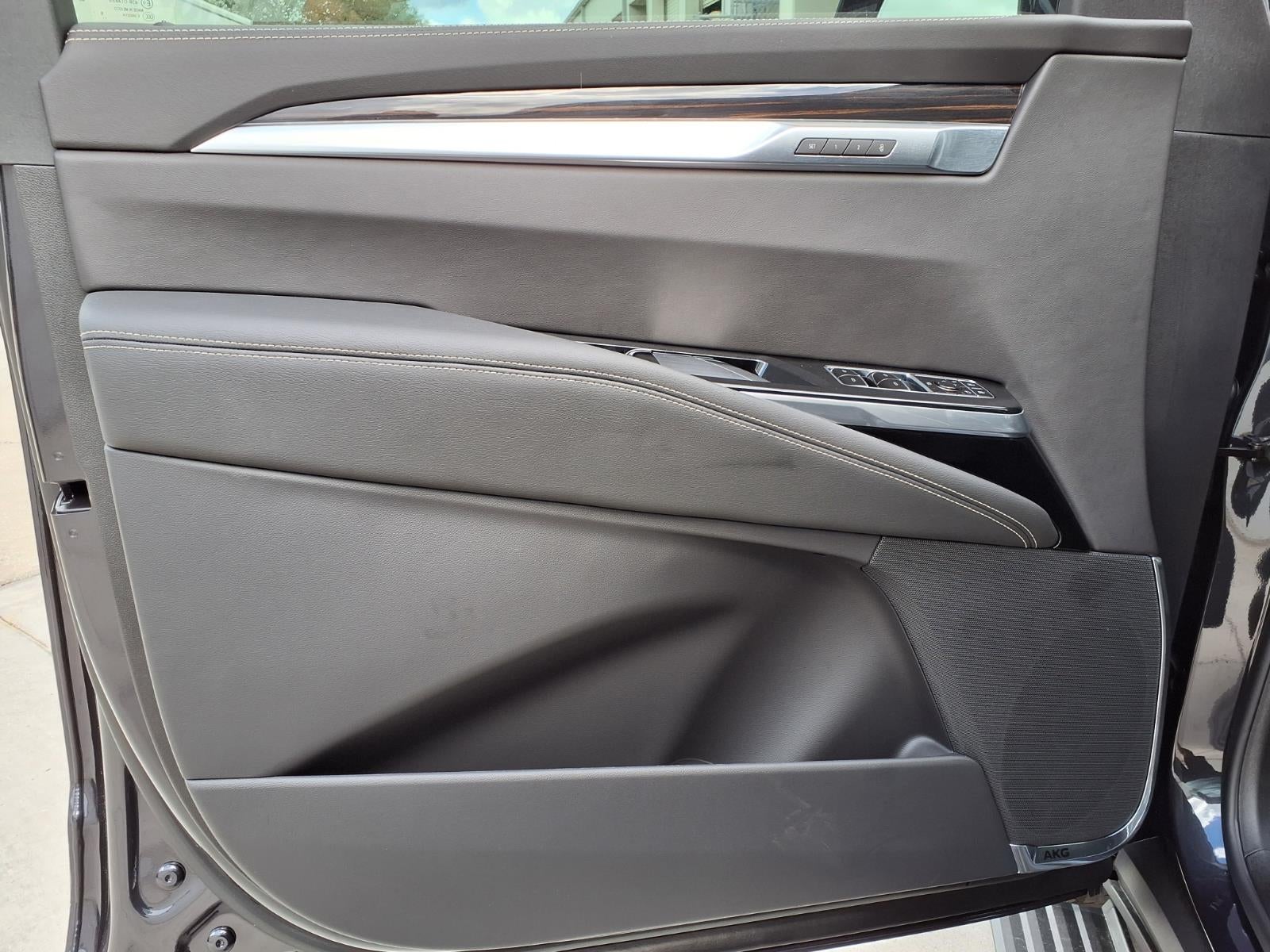 2026 Cadillac Escalade Luxury