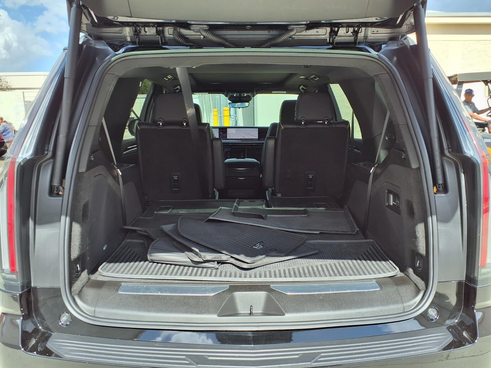 2025 Cadillac Escalade Premium Luxury