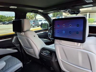 2025 Cadillac Escalade Premium Luxury Platinum