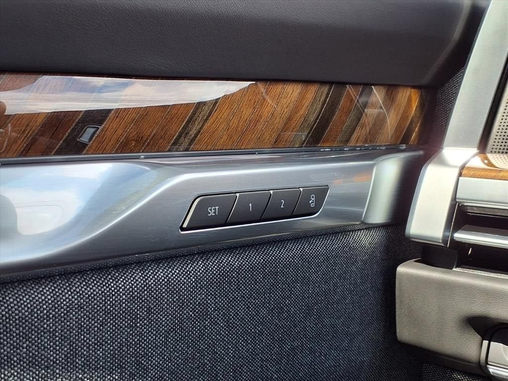 2025 Cadillac Escalade Premium Luxury Platinum - Photo 31