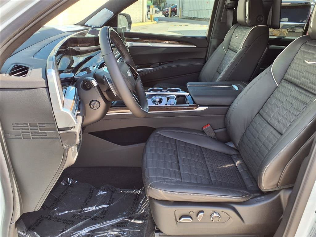 2027 Cadillac Escalade 4WD Platinum Sport