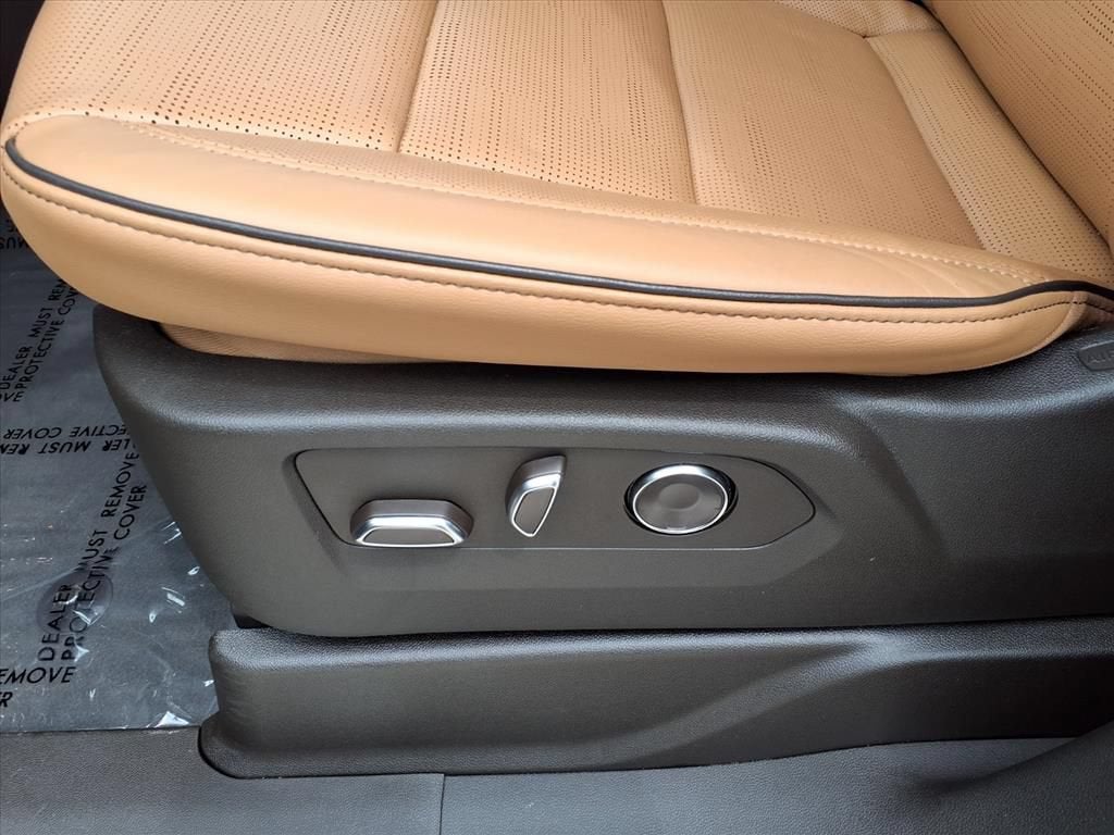 2026 Cadillac Escalade ESV Luxury - Photo 21