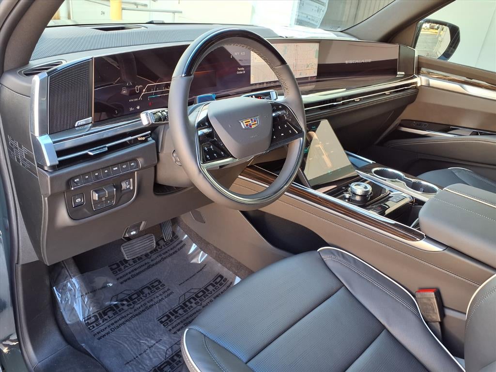 2026 Cadillac Escalade ESV Luxury