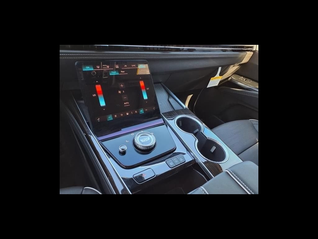 2026 Cadillac Escalade ESV Luxury