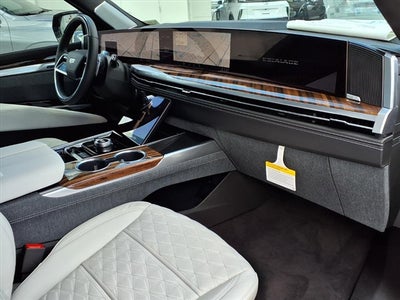 2026 Cadillac Escalade ESV Platinum Sport