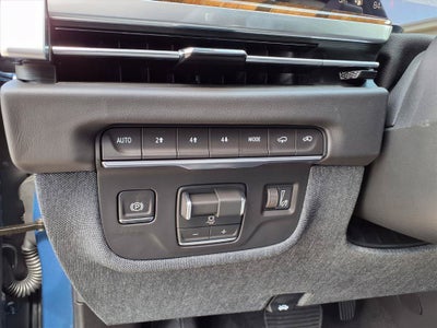 2027 Cadillac Escalade ESV 4WD Platinum Sport