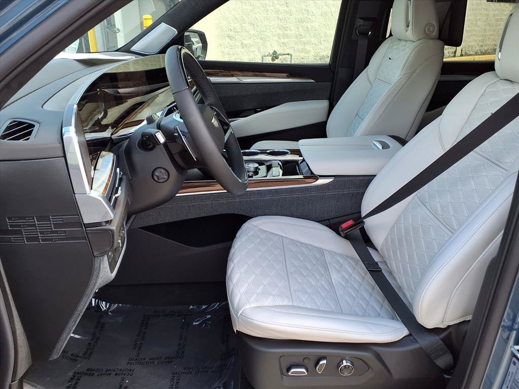 2027 Cadillac Escalade ESV 4WD Platinum Sport