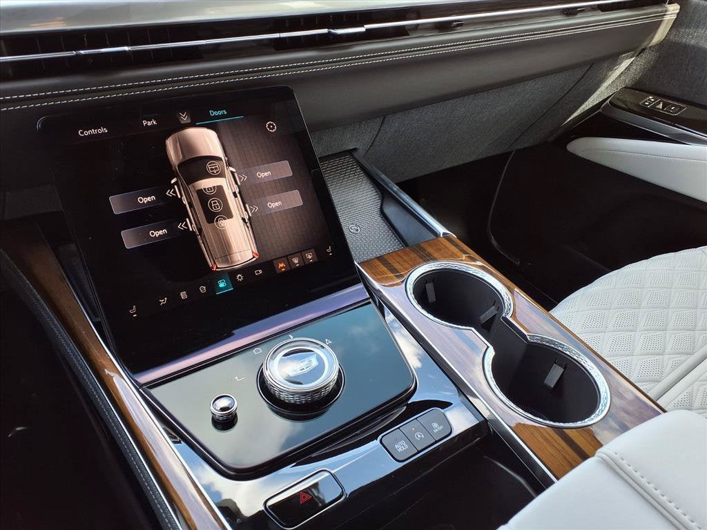 2027 Cadillac Escalade ESV 4WD Platinum Sport