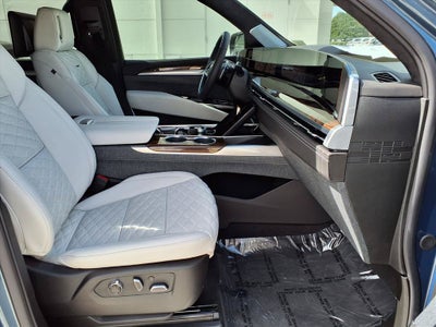 2027 Cadillac Escalade ESV 4WD Platinum Sport