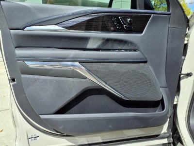 2026 Cadillac ESCALADE IQ Luxury