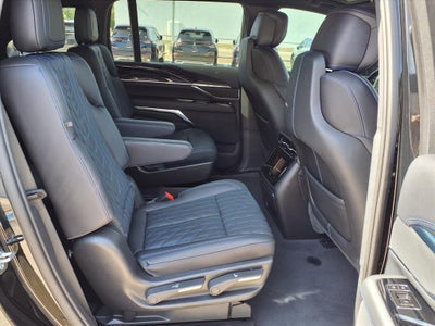 2025 Cadillac ESCALADE IQ Sport 1