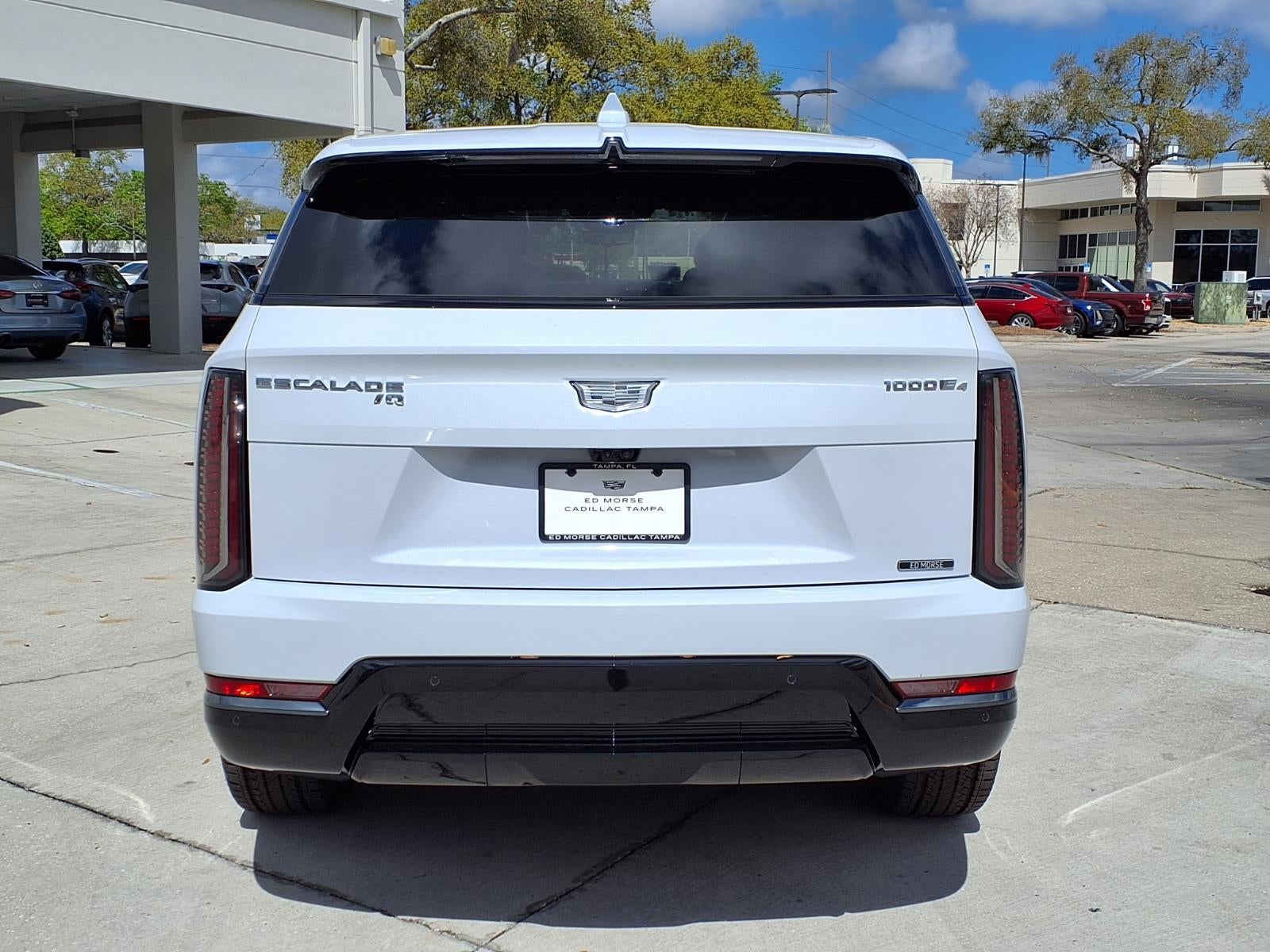 2026 Cadillac ESCALADE IQ Sport