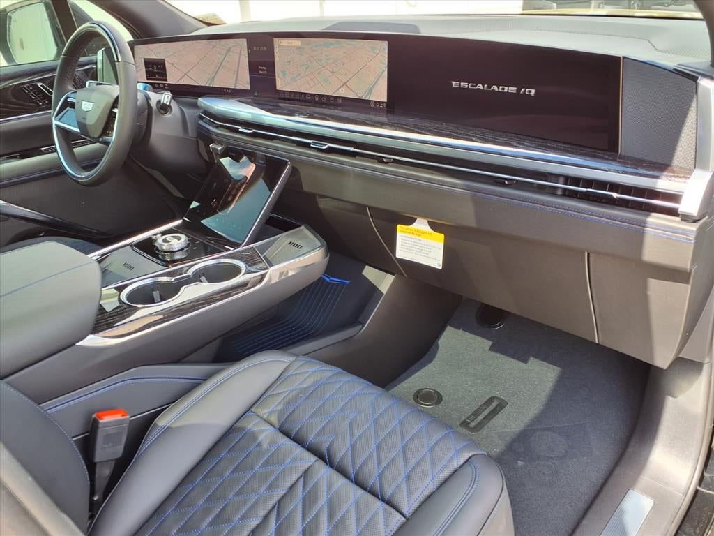 2026 Cadillac ESCALADE IQ Sport