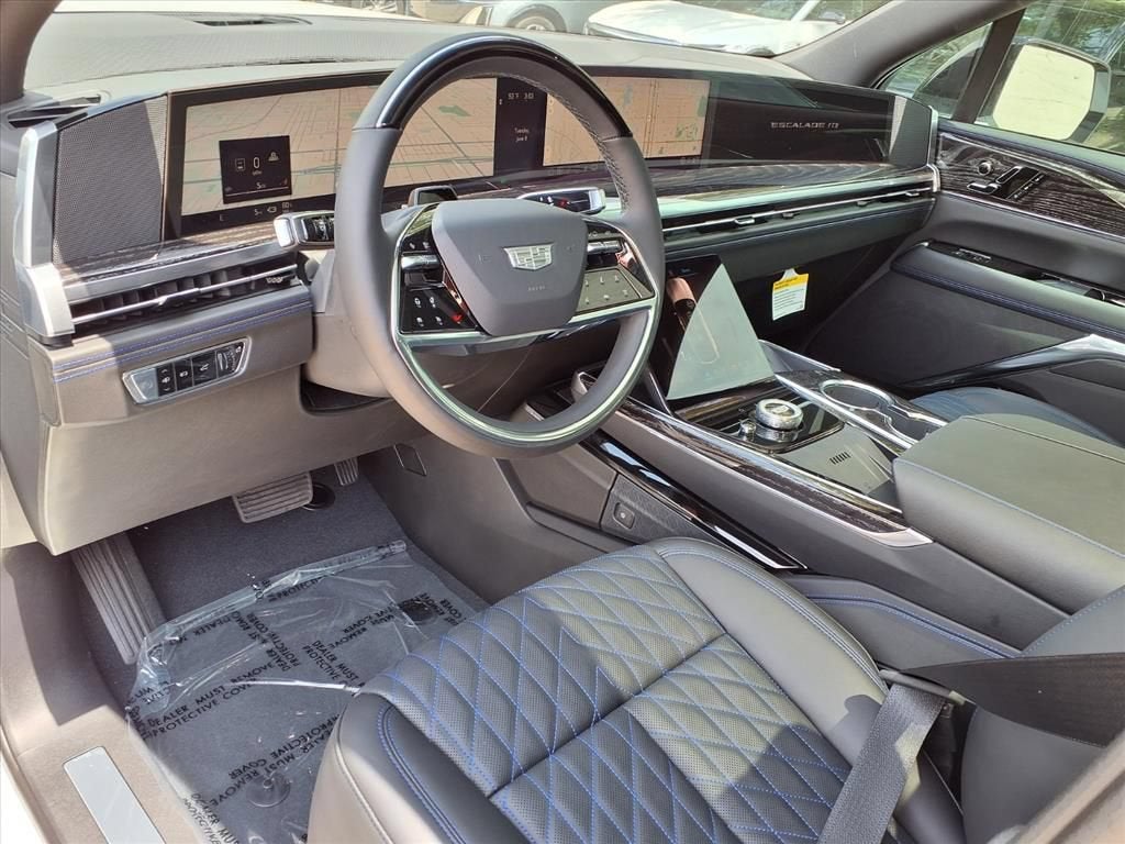 2026 Cadillac ESCALADE IQ Sport