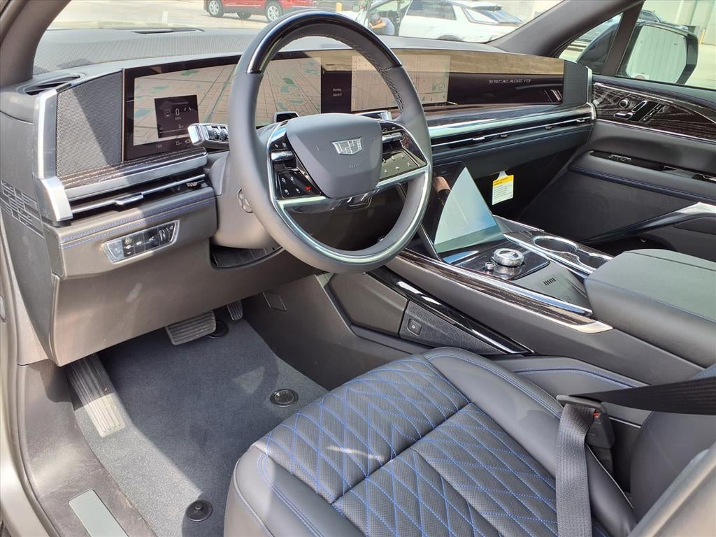 2026 Cadillac ESCALADE IQ Sport