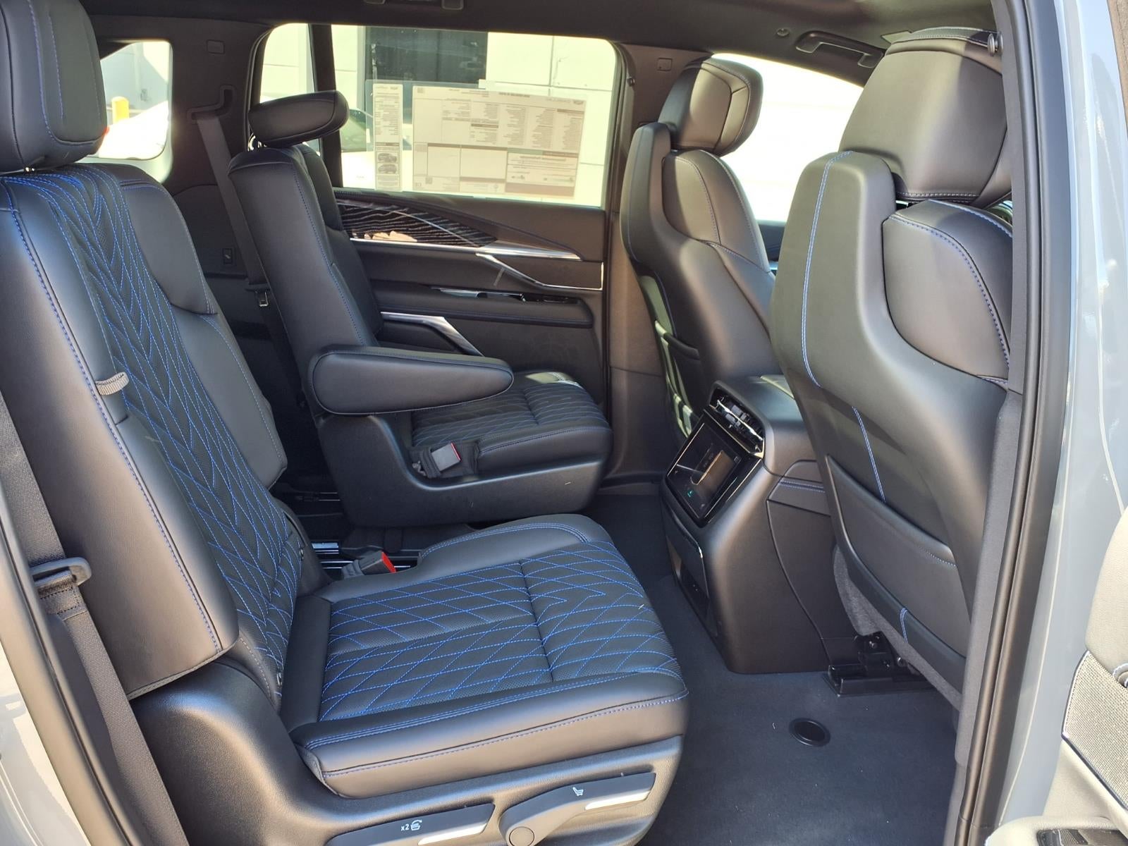 2026 Cadillac ESCALADE IQ Sport