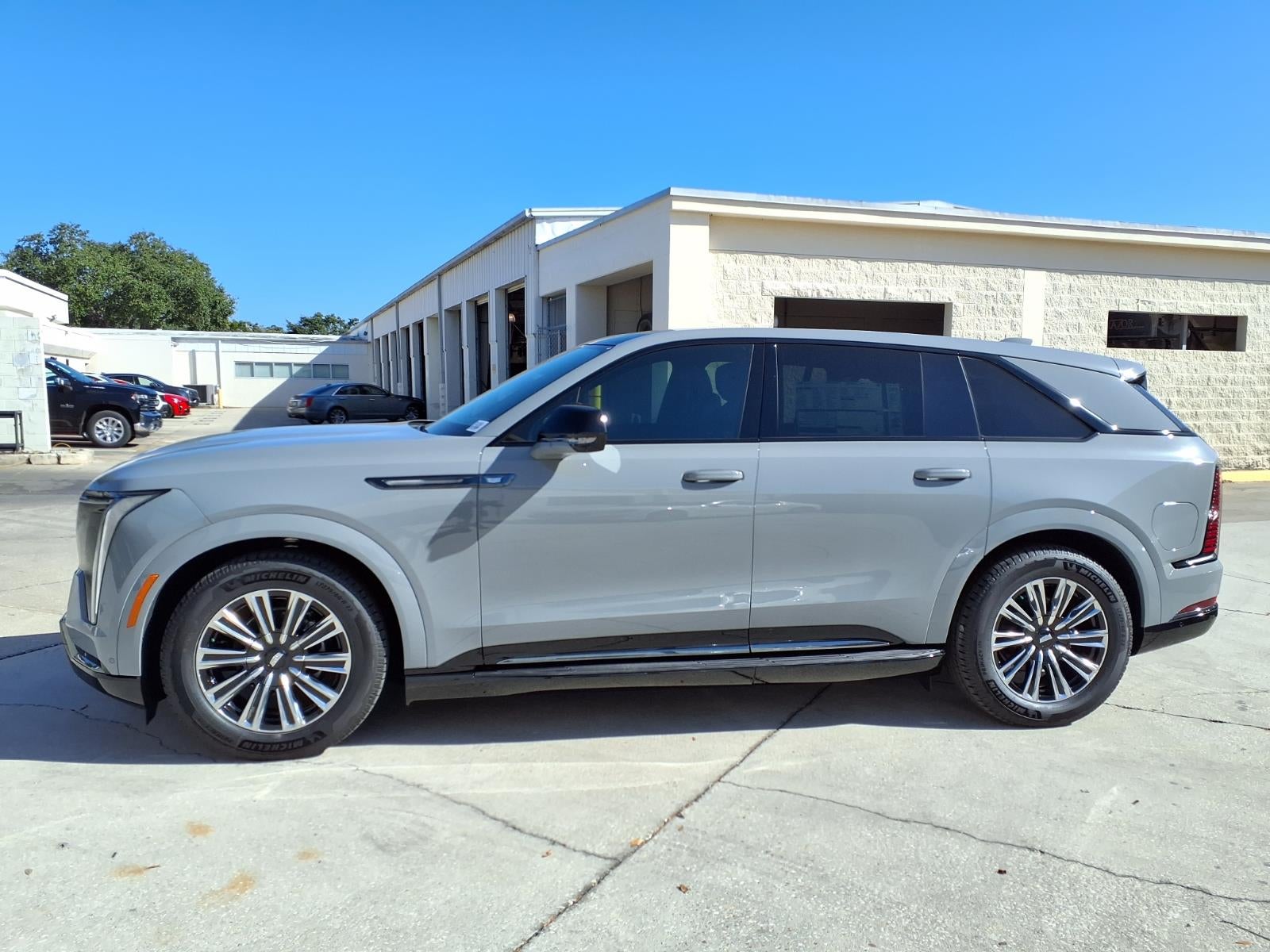 2026 Cadillac ESCALADE IQ Sport