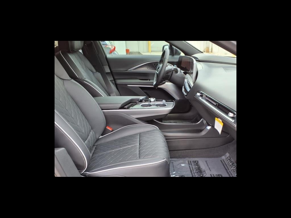 2026 Cadillac LYRIQ V-Series Premium