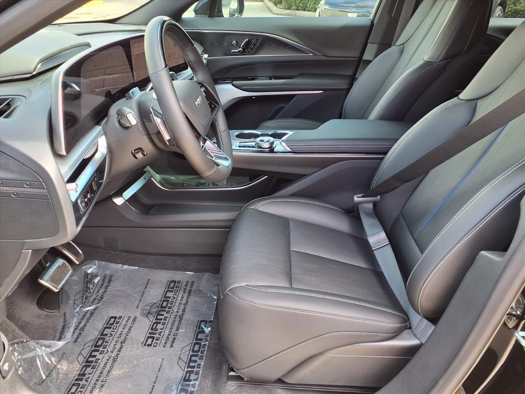 2026 Cadillac LYRIQ V-Series