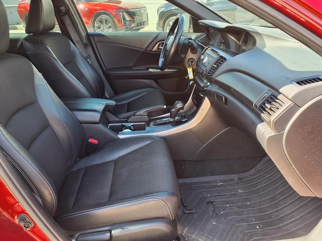 2017 Honda Accord Sedan Sport