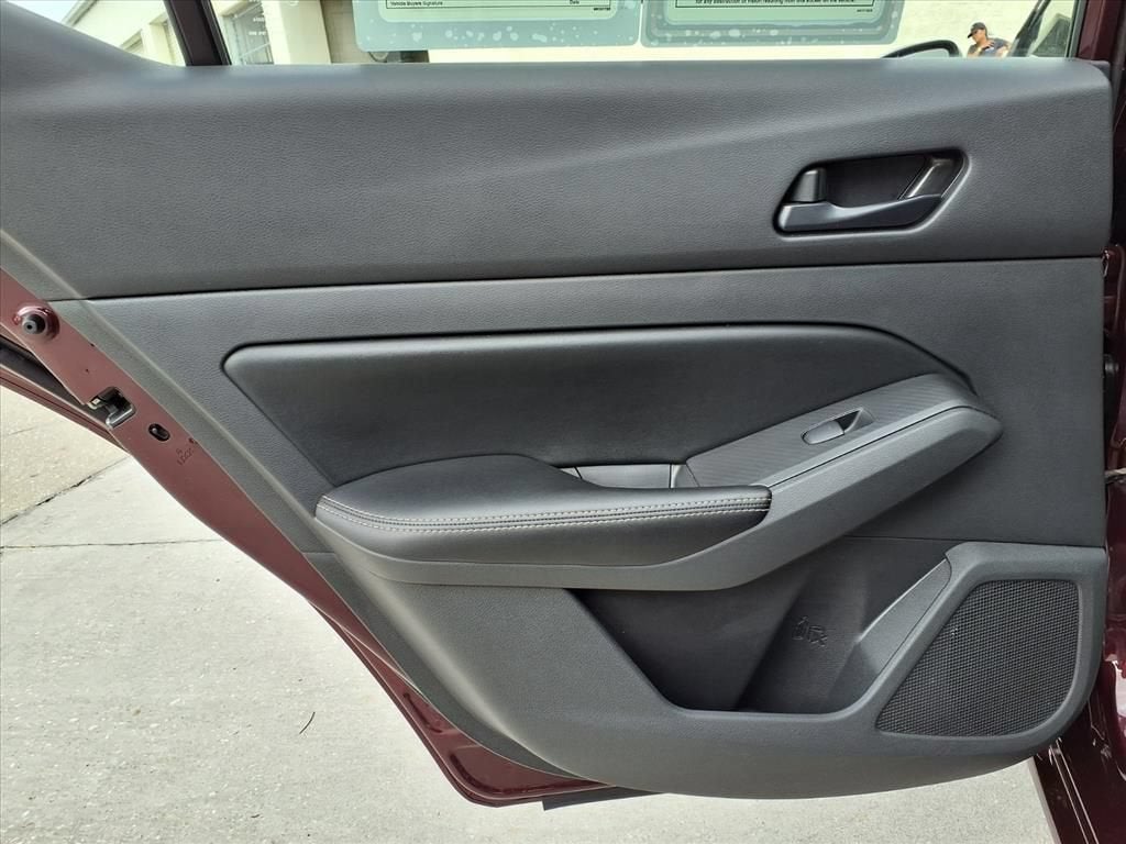 2024 Nissan Altima SV - Photo 16