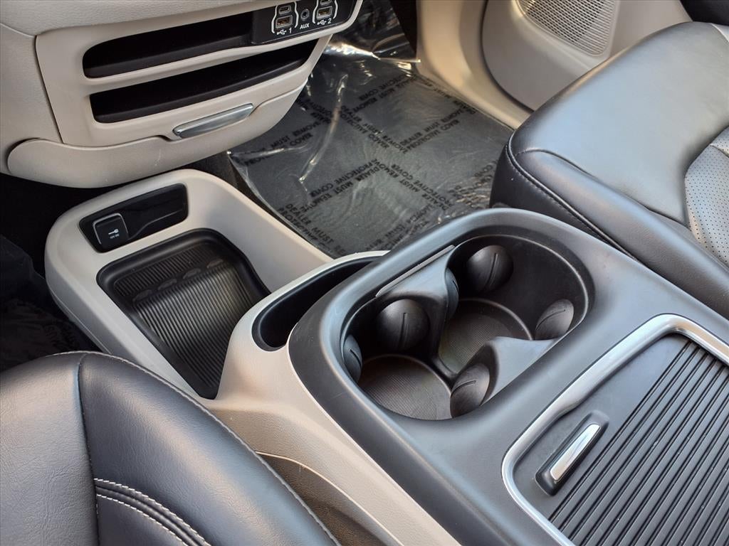 2023 Chrysler Pacifica Touring L - Photo 20