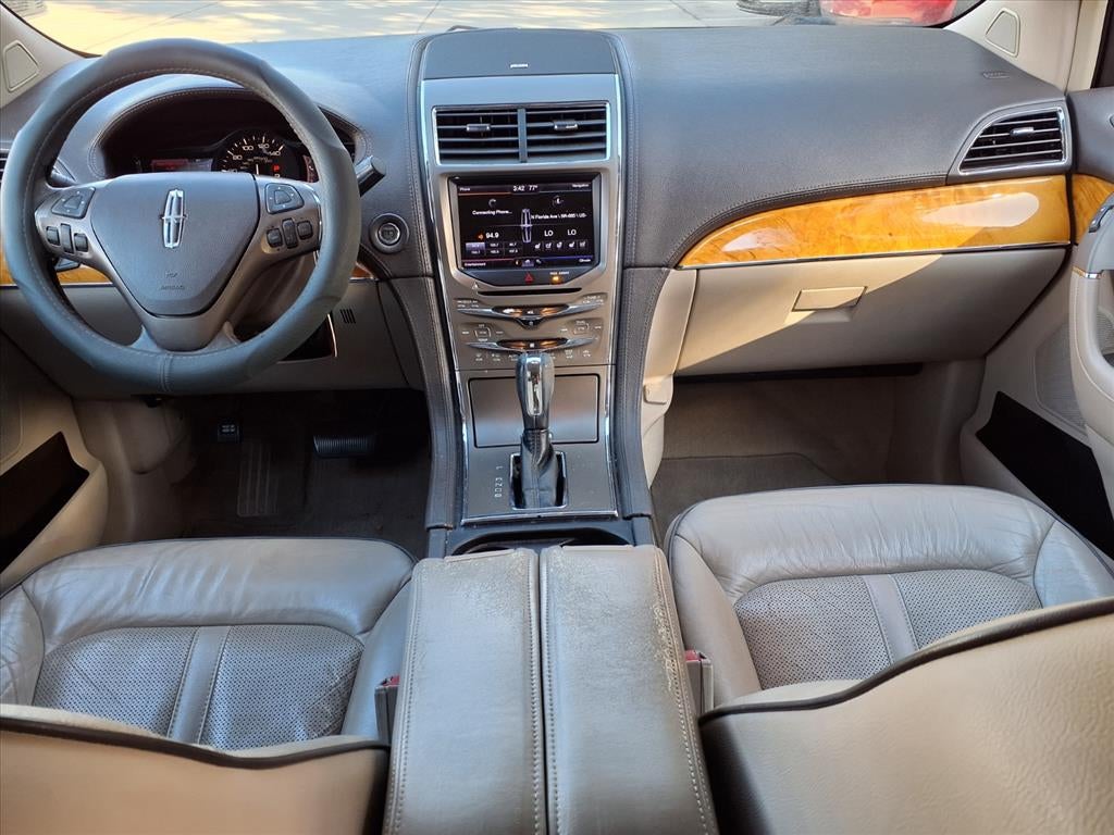 2013 Lincoln MKX Base